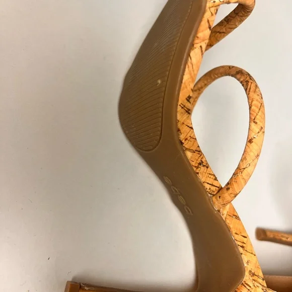 Bebe BERDINE Size 8 Glittery Cork Ankle Strap High Heels Classy Stylish - Picture 3 of 5